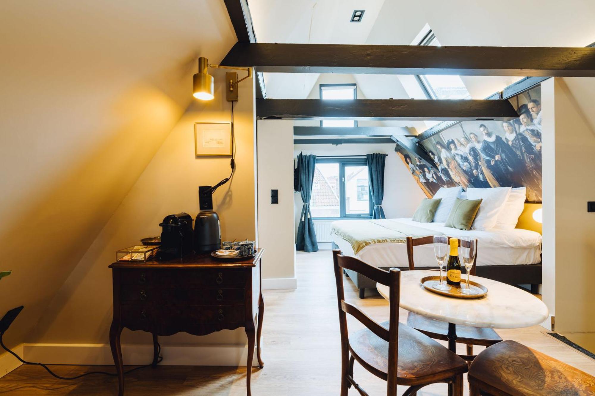 Lok Historics Luxury Art-Inspired Loft In Historic City Centre! Haarlem Kültér fotó