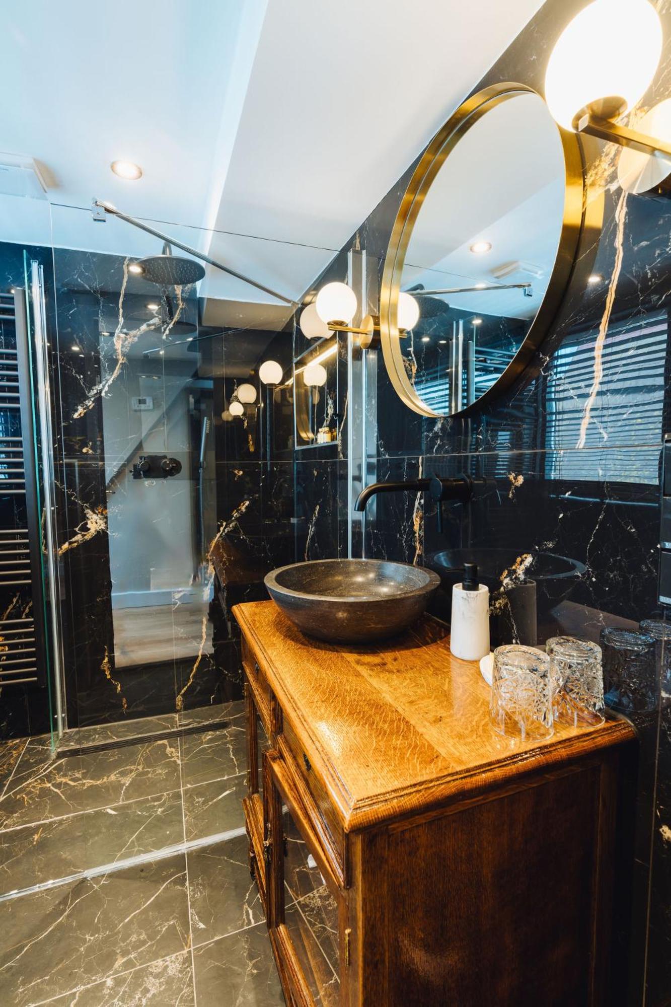 Lok Historics Luxury Art-Inspired Loft In Historic City Centre! Haarlem Kültér fotó