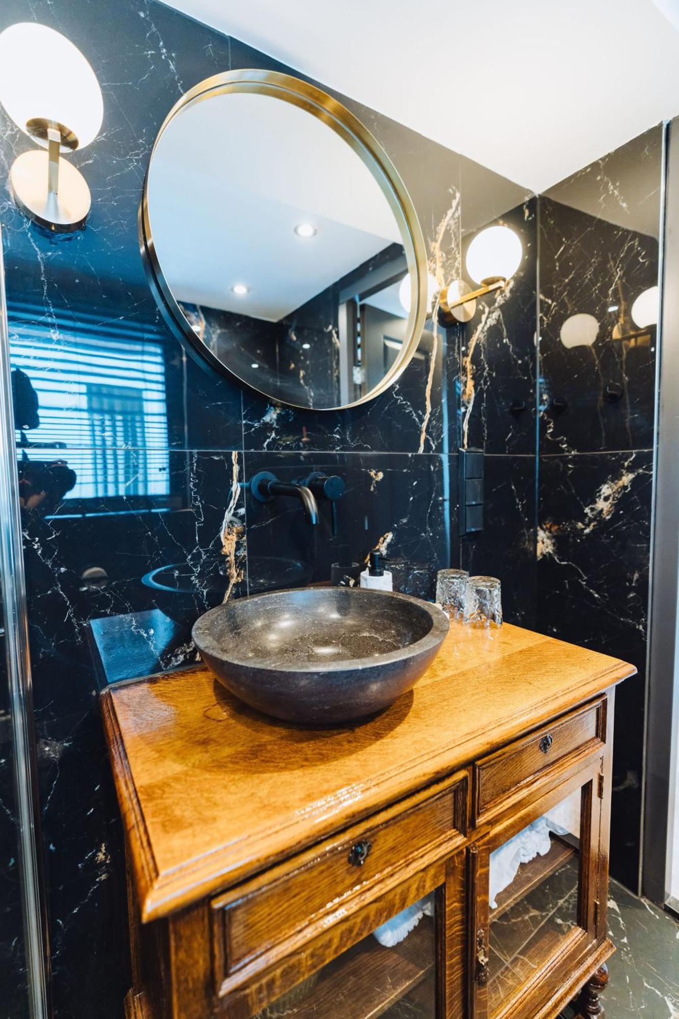Lok Historics Luxury Art-Inspired Loft In Historic City Centre! Haarlem Kültér fotó
